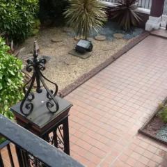 Отель Crompton Guest House спортивное сооружение