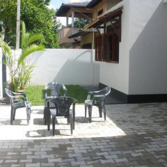 Отель The White Swan House