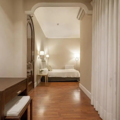 Отель B&B Hi Valencia Boutique 3* Стандартный номер с различными типами кроватей фото 31