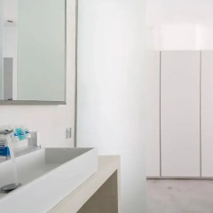 Отель Alti Santorini Suites Люкс с различными типами кроватей фото 19