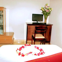 Thuy Duong Hotel 2* Стандартный семейный номер с двуспальной кроватью