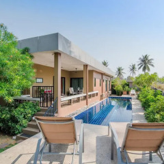 Отель Villa Na Pran, Pool Villa балкон