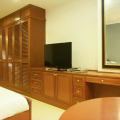 Отель Omni Tower Syncate Suites 4* Студия фото 2