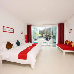 Отель The Old Phuket - Karon Beach Resort 4* Номер Делюкс с двуспальной кроватью фото 2