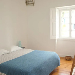 Olive3 Ericeira Hostel Стандартный номер двуспальная кровать (общая ванная комната) фото 13