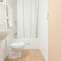 Отель Hostal Ramos Стандартный номер фото 21