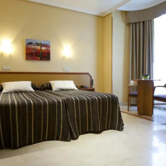 Hotel Mediodia 2* Стандартный номер с двуспальной кроватью фото 6
