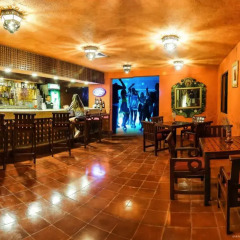 Отель Clarion Hotel Copan Ruinas Гондурас, Копан-Руинас - отзывы, цены и фото номеров - забронировать отель Clarion Hotel Copan Ruinas онлайн гостиничный бар