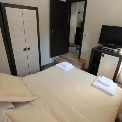Апартаменты Dekaderon Lux Apartments Апартаменты с 2 отдельными кроватями фото 4