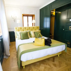 Ambra Cortina Luxury & Fashion Boutique Hotel 4* Улучшенный номер с различными типами кроватей фото 21
