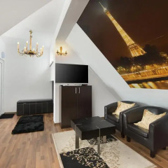 Апартаменты Penthouse Suites Apartments комната для гостей фото 5