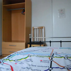 Отель Saint James Backpackers Стандартный номер с двуспальной кроватью (общая ванная комната) фото 3