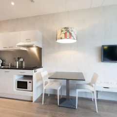 Отель Amsterdam ID Aparthotel 3* Апартаменты Премиум с различными типами кроватей фото 5