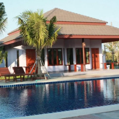 Отель Waterside Resort 3* Стандартный номер с 2 отдельными кроватями