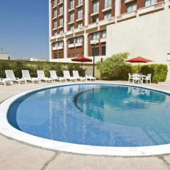 Отель Fiesta Inn Chihuahua бассейн фото 3