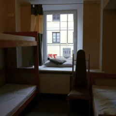 Center Stay Hostel Стандартный номер с различными типами кроватей (общая ванная комната) фото 12