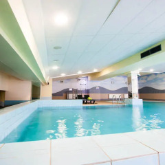 Отель Superior Apartament Lucka бассейн фото 2