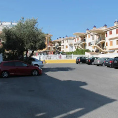 Апартаменты Apartment Los Montesinos парковка