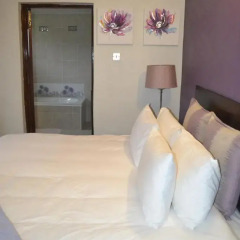 Отель Yana Bed & Breakfast 3* Представительский люкс