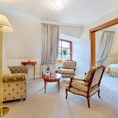 Отель Hoffmeister&Spa 5* Люкс повышенной комфортности с различными типами кроватей фото 2