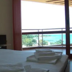 Отель Sunny Bay Aparthotel комната для гостей фото 2