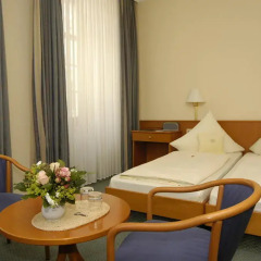Hotel Martha Dresden 3* Стандартный номер с различными типами кроватей фото 7