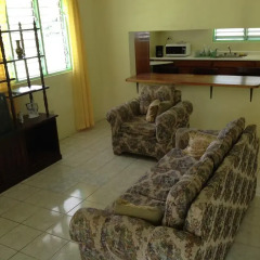 Отель Chillax On Our Farm By The Sea Апартаменты с различными типами кроватей