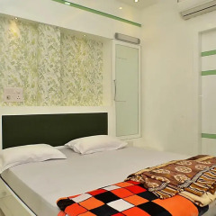 Отель Luxury Inn Апартаменты с различными типами кроватей фото 22