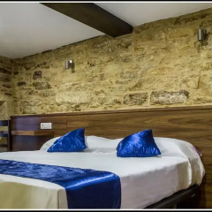 Отель Hostal Hotil Стандартный номер с двуспальной кроватью фото 10