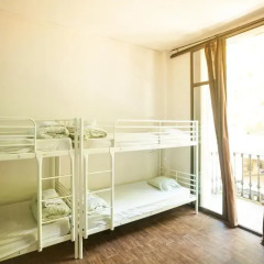 360 Hostel Barcelona Кровать в общем номере с двухъярусной кроватью фото 5