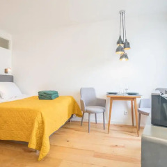 Отель Downtown Comfy Sweet Апартаменты с различными типами кроватей фото 10