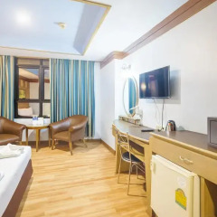 Отель The Bavana Surawong Bangkok 3* Стандартный номер фото 21