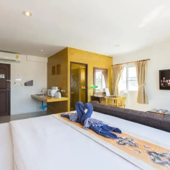 Отель Marina Boutique Suites 3* Номер Делюкс с двуспальной кроватью фото 3