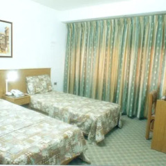 Отель Daraghmeh Hotel Apartments - Jabal El Webdeh Иордания, Амман - отзывы, цены и фото номеров - забронировать отель Daraghmeh Hotel Apartments - Jabal El Webdeh онлайн комната для гостей фото 5