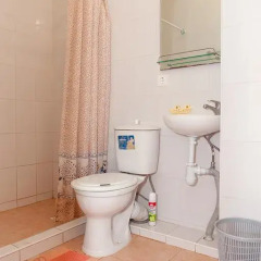Гостиница 5 Stars Guest House ванная фото 2