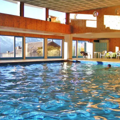 Отель Chalet Dorril Нендаз бассейн