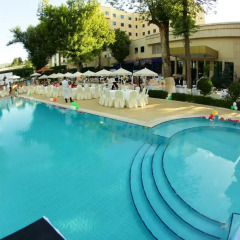 Отель Radisson Blu Hotel Tashkent Узбекистан, Ташкент - 1 отзыв об отеле, цены и фото номеров - забронировать отель Radisson Blu Hotel Tashkent онлайн бассейн фото 2