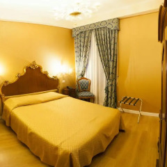 Hotel Locanda Canal 3* Стандартный номер с двуспальной кроватью