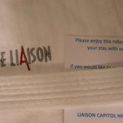 Отель Liaison Capitol Hill DC парковка