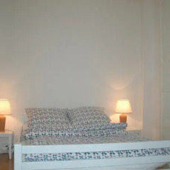 Апартаменты Apartment Volksgarten Südstadt Кёльн комната для гостей фото 2