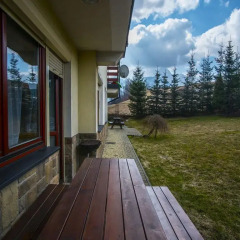 Отель Apartamenty pod Lipkami w Centrum z balkonami (parking) балкон