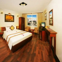Отель Hanoi Guesthouse Номер Делюкс фото 34