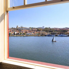 Отель Oporto Home - River Front Апартаменты разные типы кроватей фото 24