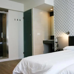 Hotel Urban Dream Nevada 3* Стандартный номер с двуспальной кроватью фото 3