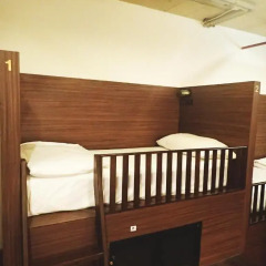 Chao Hostel Кровать в мужском общем номере с двухъярусной кроватью фото 3