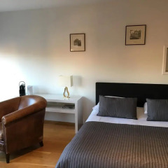 Отель Bridge Inn Нидерланды, Амстердам - отзывы, цены и фото номеров - забронировать отель Bridge Inn онлайн комната для гостей фото 2