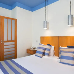 Отель Captain's Inn комната для гостей фото 4