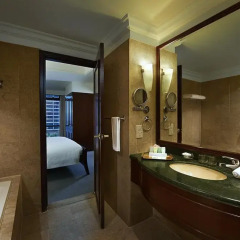 Berjaya Times Square Hotel, Kuala Lumpur 4* Улучшенный номер с различными типами кроватей фото 2