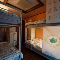 The One Hostel Кровать в женском общем номере с двухъярусной кроватью фото 5