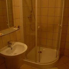 Hostel Mleczarnia Стандартный номер с двуспальной кроватью фото 10